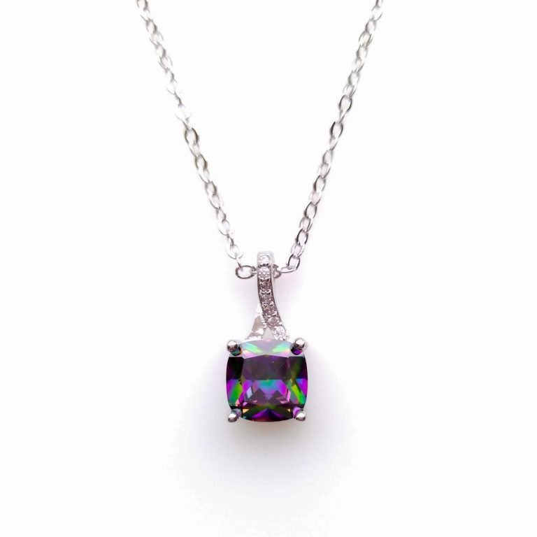 Collana Cubic