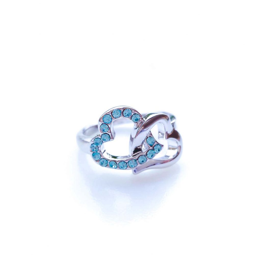 Anello Cuori di Cristallo